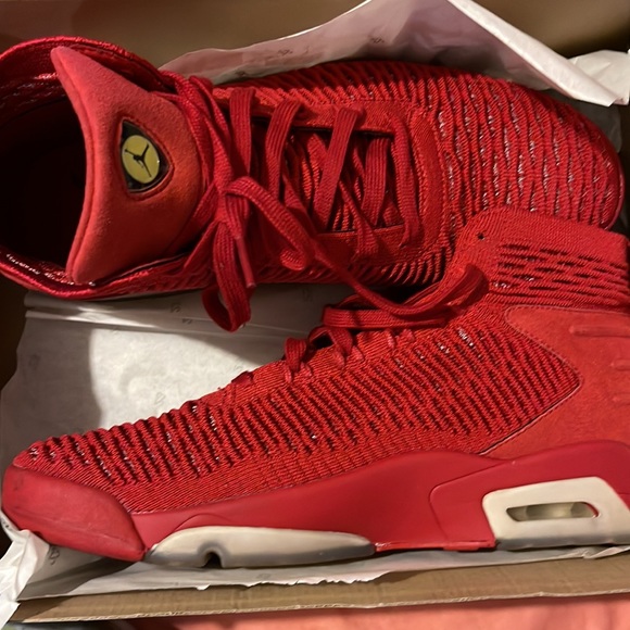 Red Suede Air Jordan flyknit elevation - Picture 3 of 7